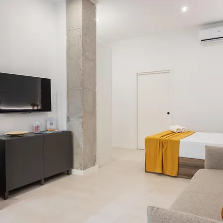 Florit Flats - The Maritim Valenza