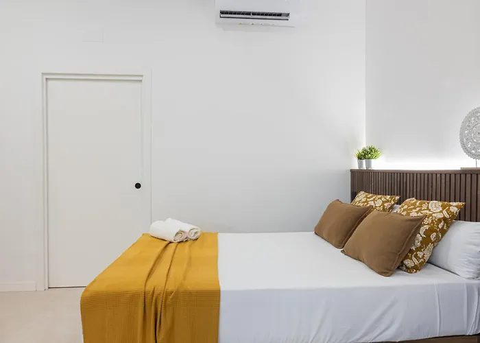 Florit Flats - The Maritim * فالنسيا