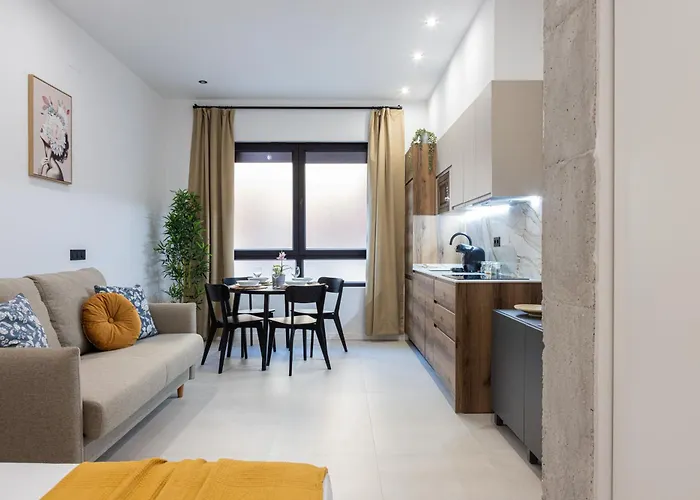 Florit Flats - The Maritim * فالنسيا