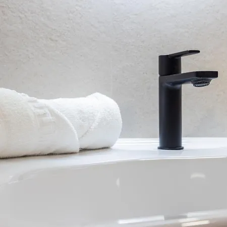 Florit Flats - The Maritim Daire